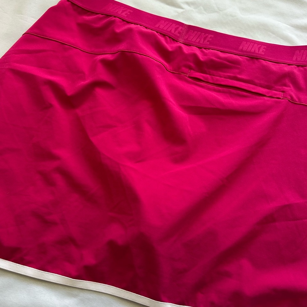 Nike Golf Pink Dri-Fit Skirt - Picture 4 of 4